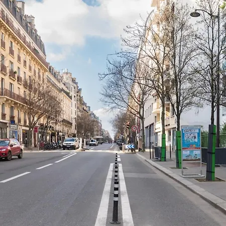 Tastefully Decorated 1bdparmentierrepublique * Paris