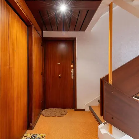 Tastefully Decorated 1bdparmentierrepublique Apartment Paris